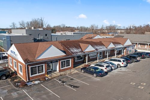 71 Hazard Ave, Enfield, CT, 06082-3851 | Card Image