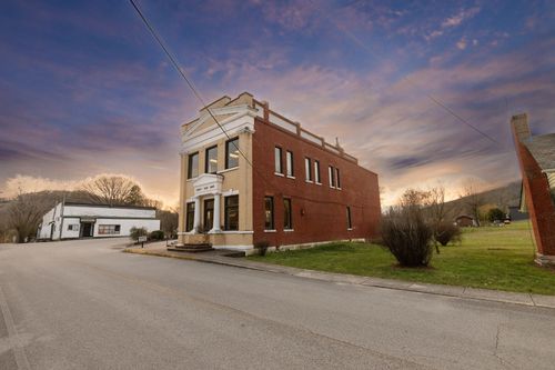 311 E Main St, Liberty, TN, 37095 | Card Image