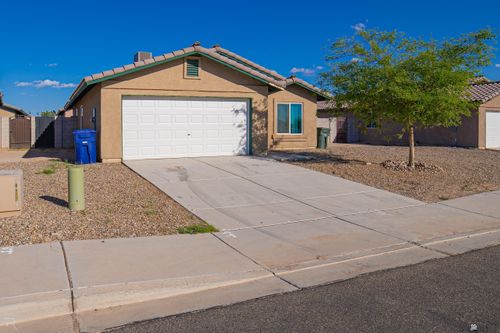 3685 S Laura Way, Yuma, AZ, 85365-7440 | Card Image