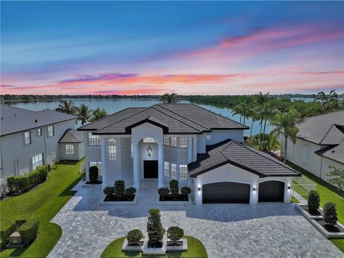 4707 Sw 195th Ter, Miramar, FL, 33029-6209 | Card Image