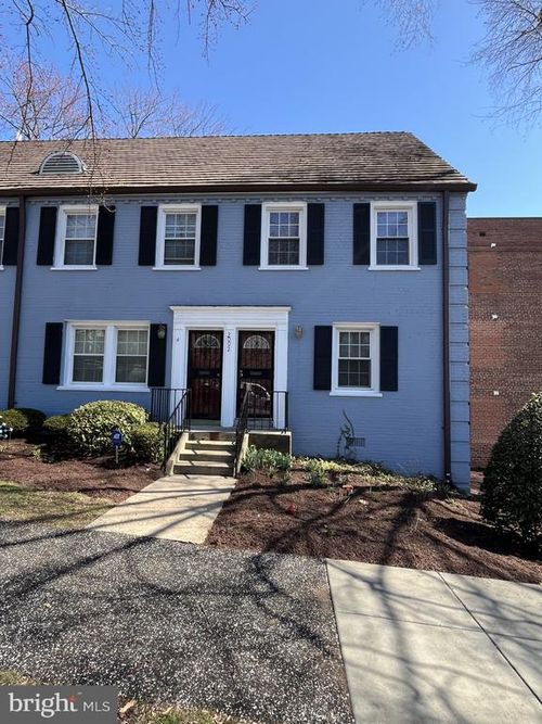 unit-b-2002 38th St Se, WASHINGTON, DC, 20020-2484 | Card Image