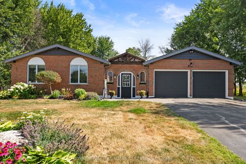 240 River Rd, Corbyville, ON, K0K1V0 | Card Image