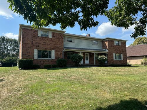 4865 Dierker Rd, Columbus, OH, 43220-2944 | Card Image