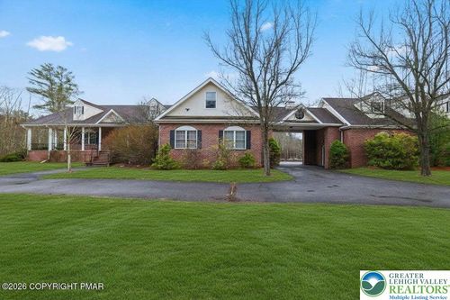 267 Scenic Dr, Blakeslee, PA, 18610-7736 | Card Image