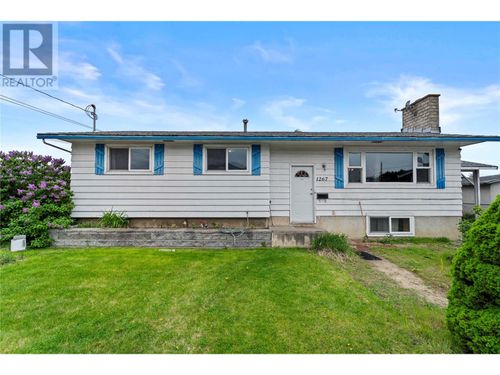 1267 Creston Pl, Kamloops, BC, V2B2Y7 | Card Image