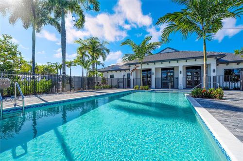 5838-4941 Peacock Way, Fort Lauderdale, FL, 33312-5681 | Card Image