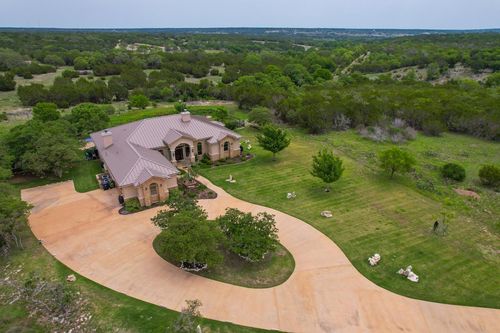 108 Oak Bnd, Burnet, TX, 78611-3693 | Card Image