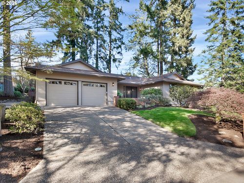 19955 Nw Nestucca Dr, Portland, OR, 97229-2819 | Card Image