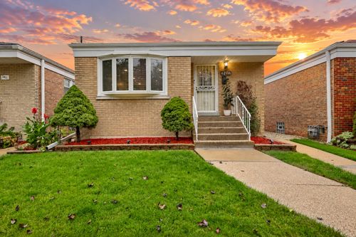 3413 S 54th Ave, Cicero, IL, 60804-3930 | Card Image