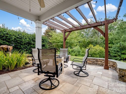 8077 Crater Lake Dr, Indian Land, SC, 29707-5306 | Card Image