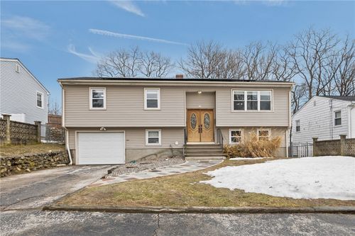 46 Harrison St, Johnston, RI, 02919-3664 | Card Image