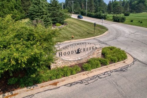95 Creek View Ln, Racine, WI, 53406 | Card Image