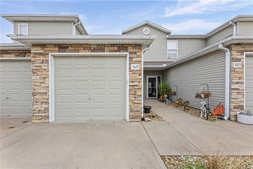 1623 Sw Mission Rd, Lee's Summit, MO, 64081-3865 | Card Image