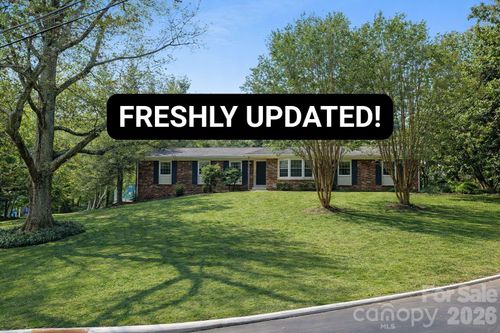 91 Haw Creek Cir, Asheville, NC, 28805-1104 | Card Image