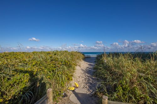1040-2565 S Ocean Blvd, Palm Beach, FL, 33480-5481 | Card Image