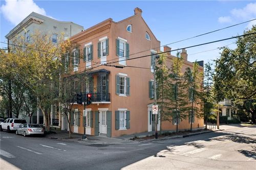2200 Prytania St, New Orleans, LA, 70130-5804 | Card Image