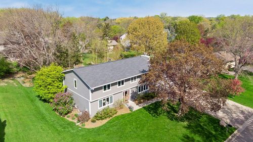 1847 Faro Ln, Mendota Heights, MN, 55118-4128 | Card Image
