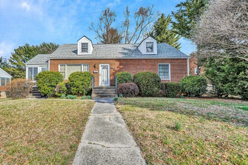 919 Logan St, Salem, VA, 24153-3253 | Card Image