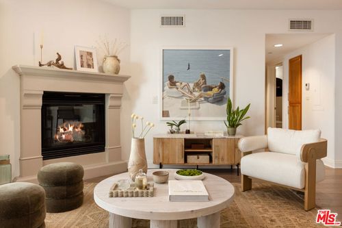 206-8238 W Manchester Ave, Playa del Rey, CA, 90293-7710 | Card Image