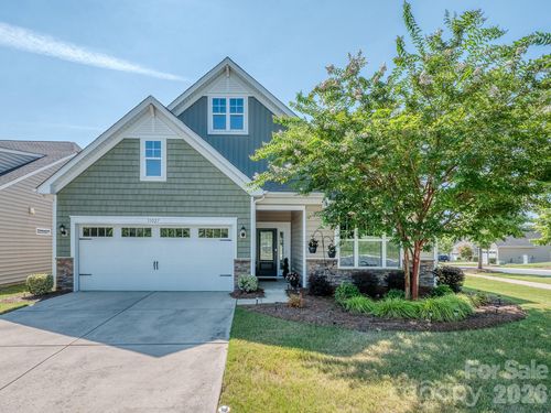 11027 Wrigley Mansion Dr, Charlotte, NC, 28273-7290 | Card Image