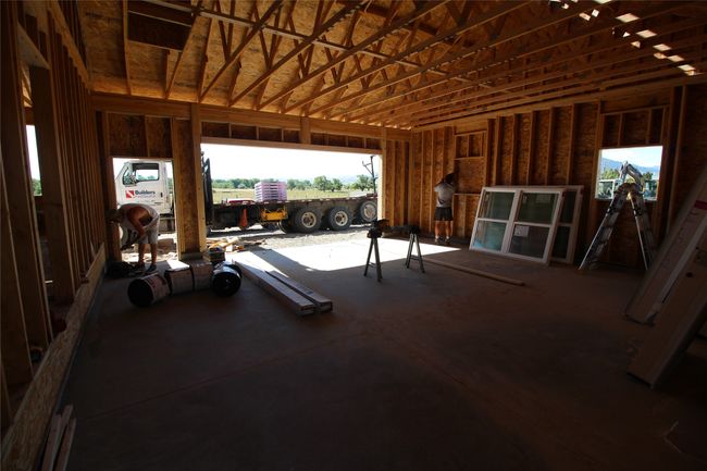View of miscellaneous room | Image 5