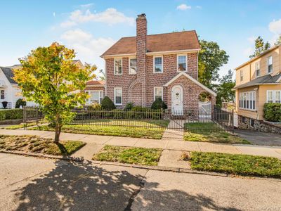 153 Devoe Avenue, House other with 4 bedrooms, 1 bathrooms and null parking in Yonkers NY | Image 1