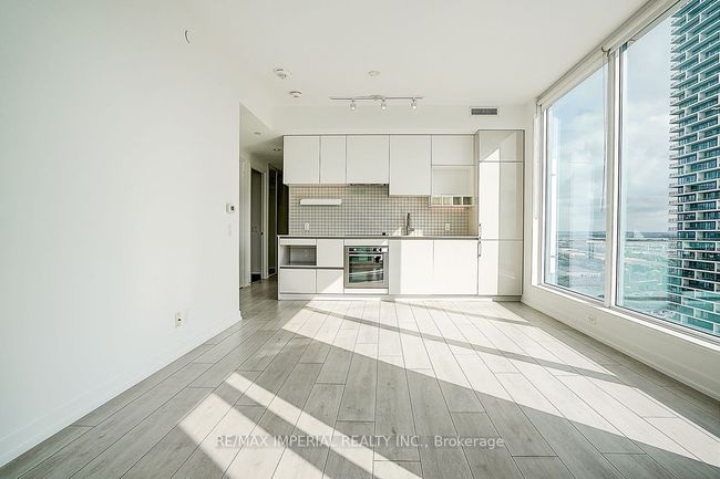 2603 - 5 Buttermill Ave, Condo with 2 bedrooms, 2 bathrooms and null parking in Vaughan ON | Image 25