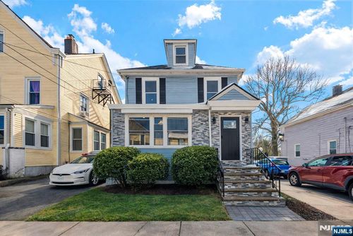 19 Highland Pl, Ridgefield Park, NJ, 07660-1203 | Card Image