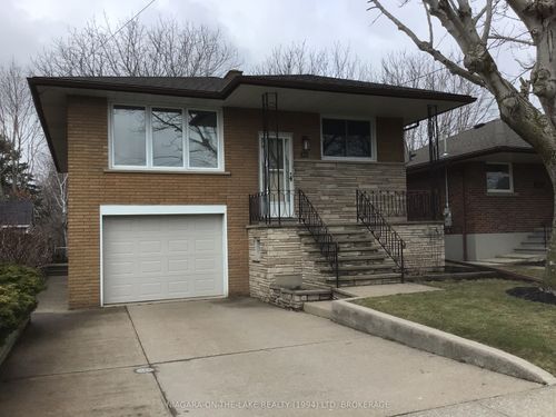 396 Wellington St, Port Colborne, ON, L3K2K6 | Card Image