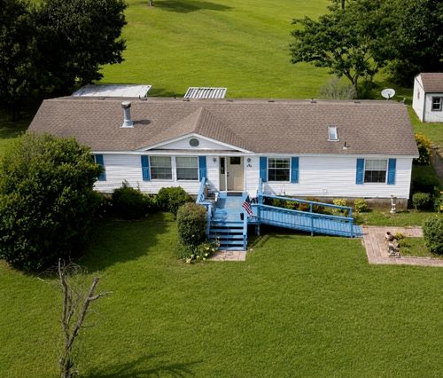 656 Robertson Rd, Mason, TN, 38049-6598 | Card Image