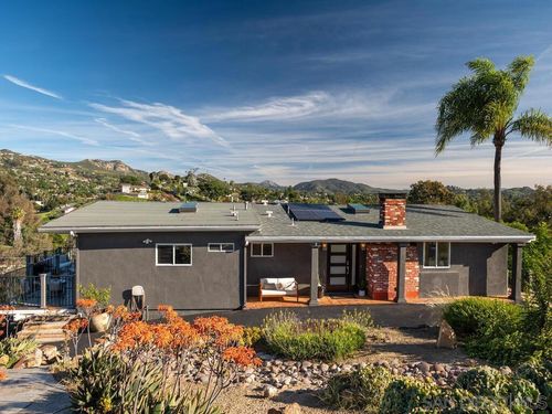 920 Sycamore Ln, El Cajon, CA, 92019-1125 | Card Image