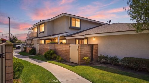 58-8155 Woodland Dr, Buena Park, CA, 90620-2265 | Card Image