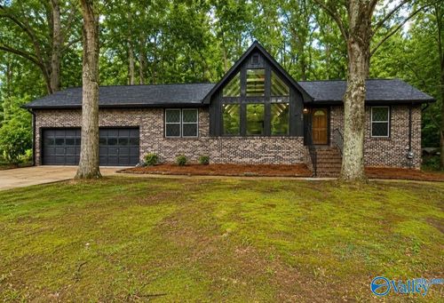 106 Guinivere Dr, Albertville, AL, 35950-8500 | Card Image