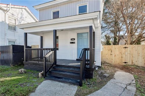 204 Bute St, Suffolk, VA, 23434-5611 | Card Image