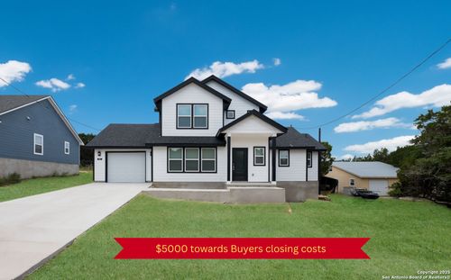 122 Hi View Dr, Pipe Creek, TX, 78063-6456 | Card Image