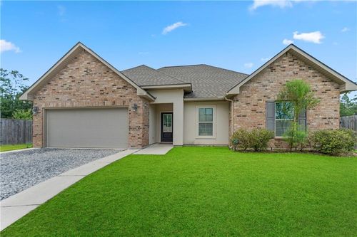 1104 E Creek Ct, Covington, LA, 70435-7306 | Card Image
