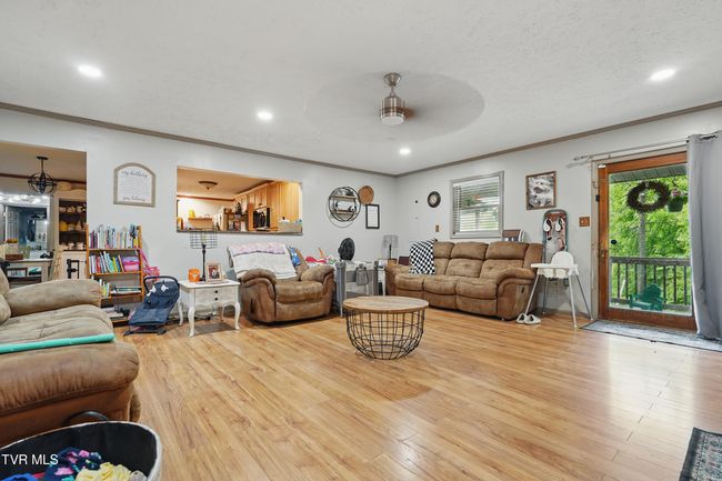 226 7 Th St Ne, House other with 3 bedrooms, 2 bathrooms and null parking in Norton VA | Image 6