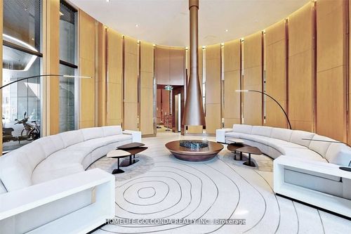 2408-11 Wellesley St W, Toronto, ON, M4Y0G4 | Card Image