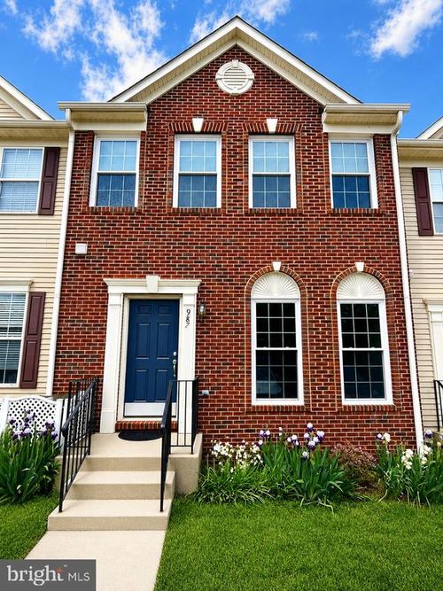 987 Longview Ln, CULPEPER, VA, 22701-3265 | Card Image