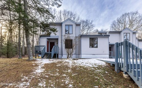 7 Castagnolia Dr, Lake Harmony, PA, 18624-7030 | Card Image