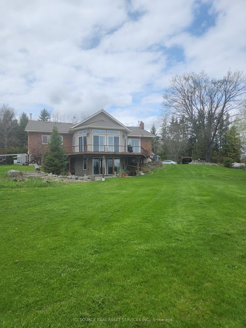 136 Hollowview Rd, Stirling, ON, K0K3E0 | Card Image