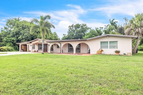 1655 Daniels Dr, North Fort Myers, FL, 33917-3913 | Card Image