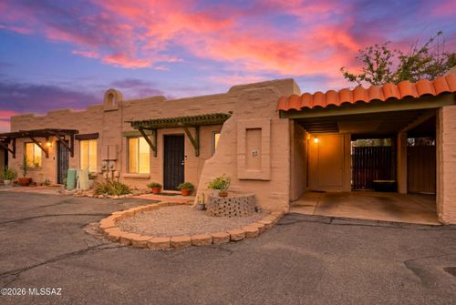 1965 W La Osa Dr, Tucson, AZ, 85705-2926 | Card Image