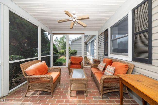 19-web-or-mls-1331 Langdon (15 of 33) | Image 17