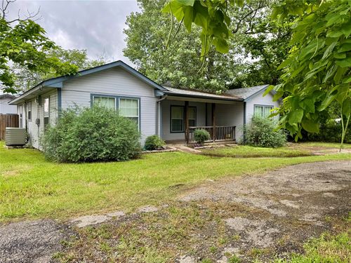 2009 Hickory Tree Rd, Balch Springs, TX, 75180-1342 | Card Image