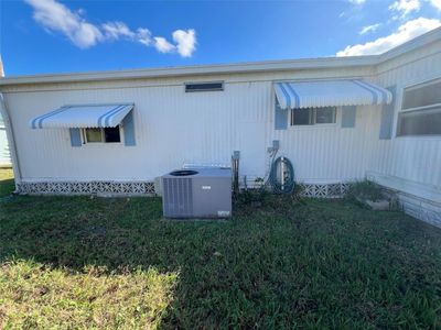 4432 Tucker Square, House other with 2 bedrooms, 2 bathrooms and null parking in New Port Richey FL | Image 2