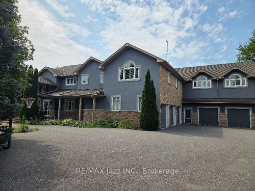 99 Hurd St, Oshawa, ON, L1H0M3 | Card Image
