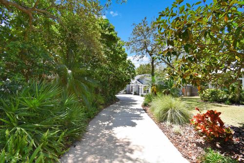 123 Whispering Oaks Cir, St Augustine, FL, 32080-1701 | Card Image