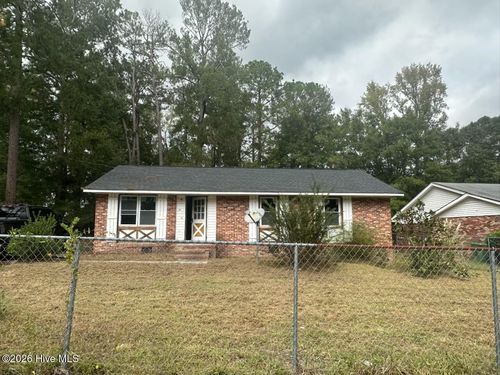 714 Robin St, Thomson, GA, 30824-8104 | Card Image