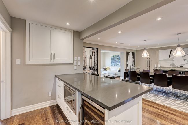 4 Tinder Cres, House other with 4 bedrooms, 2 bathrooms and 4 parking in North York ON | Image 9
